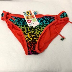 Roxy Bikinis Bottom Cheetah Print/Red Beach, swimwear. Size S